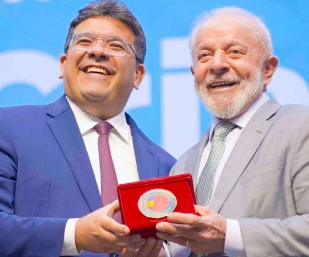 a-premiacao-foi-entregue-pelo-presidente-luiz-inacio-lula-da-silva--fe5f8b1373f5ced1